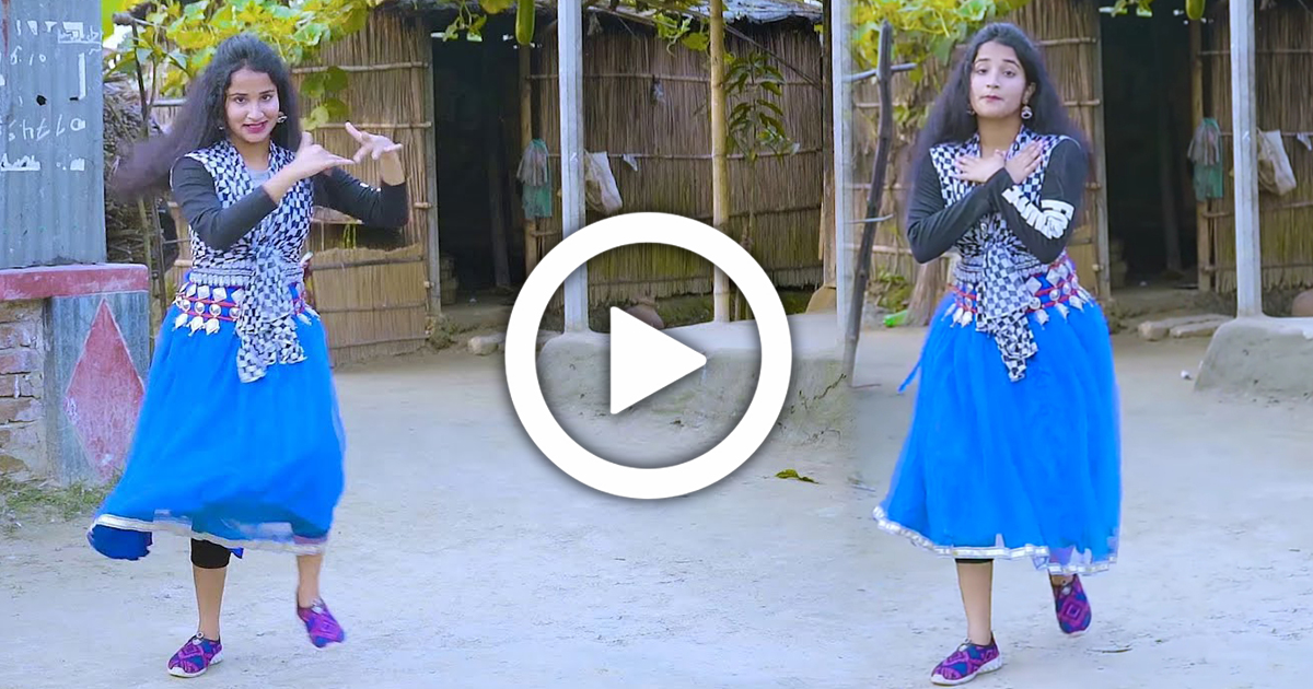 Beautiful Young Woman Wearing Top Skirt Dancing Wildly In Front Of Home To Popular Bengali Song Viral Video, পরনে টপ-স্কার্ট জনপ্রিয় বাংলা গানে বাড়ির উঠোনের সামনে উদ্দাম নাচ সুন্দরী যুবতীর তুমুল ভাইরাল ভিডিও,